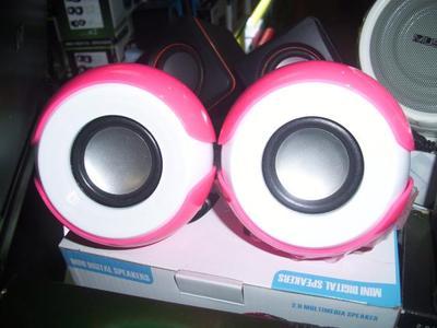 【批發(fā)音箱 持續(xù)火爆!樂飛兒系列 筆記本音箱 地?cái)偀徜N 小額批發(fā)】?jī)r(jià)格,廠家,圖片,其他影音電器,廣州眾千電子產(chǎn)品-